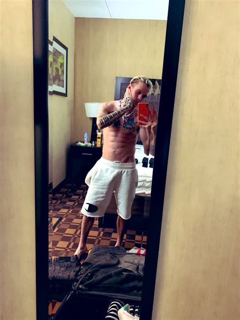 onlyfans aaron carter|Photos & Videos